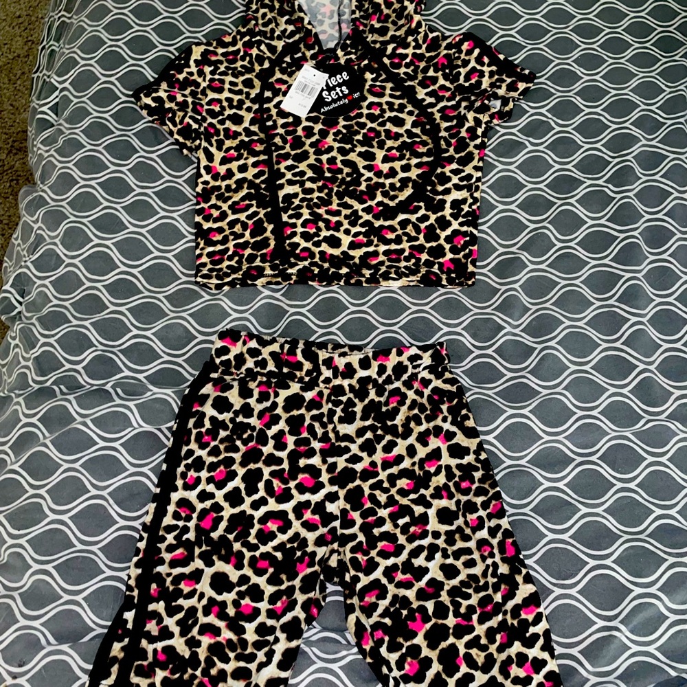 2 piece crop top biker short set